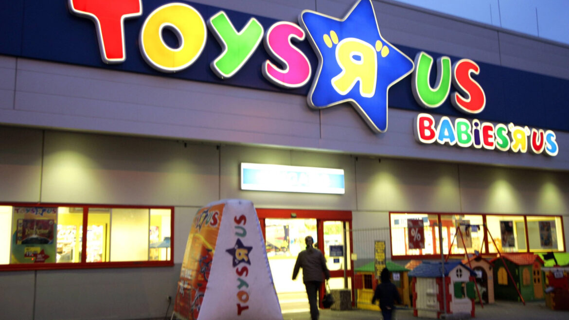 Toys “R” Us Joins the Metaverse with New Digital Collection